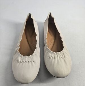Clarks Rena Hop Leather Ballet Flats  9.5